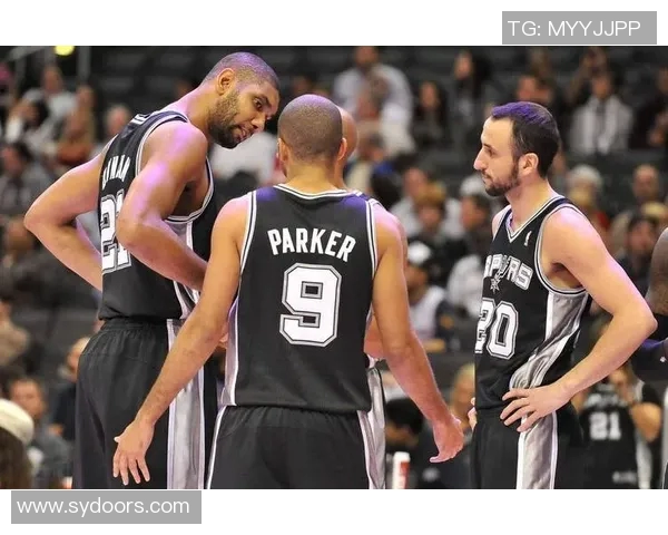 2017年与2018年马刺队与热火队的精彩对决回顾与分析 2017年与2018年马刺队与热火队的精彩对决回顾与分析