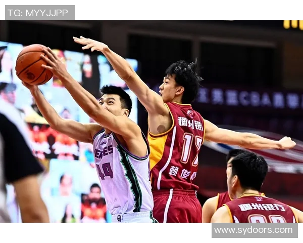 CBA激战山东西王迎战天津队全力争胜展现球队实力与斗志 CBA激战山东西王迎战天津队全力争胜展现球队实力与斗志