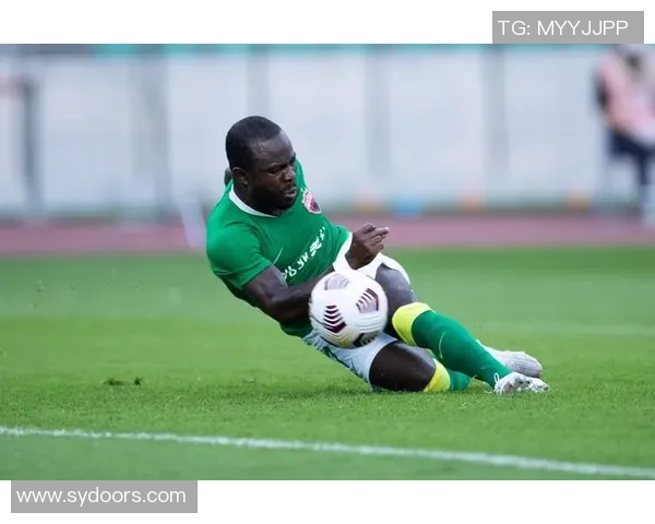 上海攀岩队在世界街舞大赛中以79分稳居积分榜首位